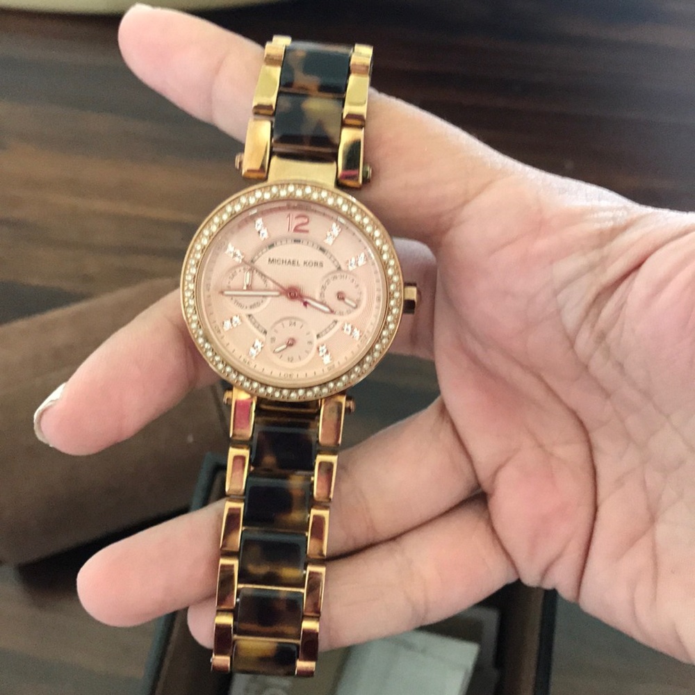 Watch - Picture 3 of 4